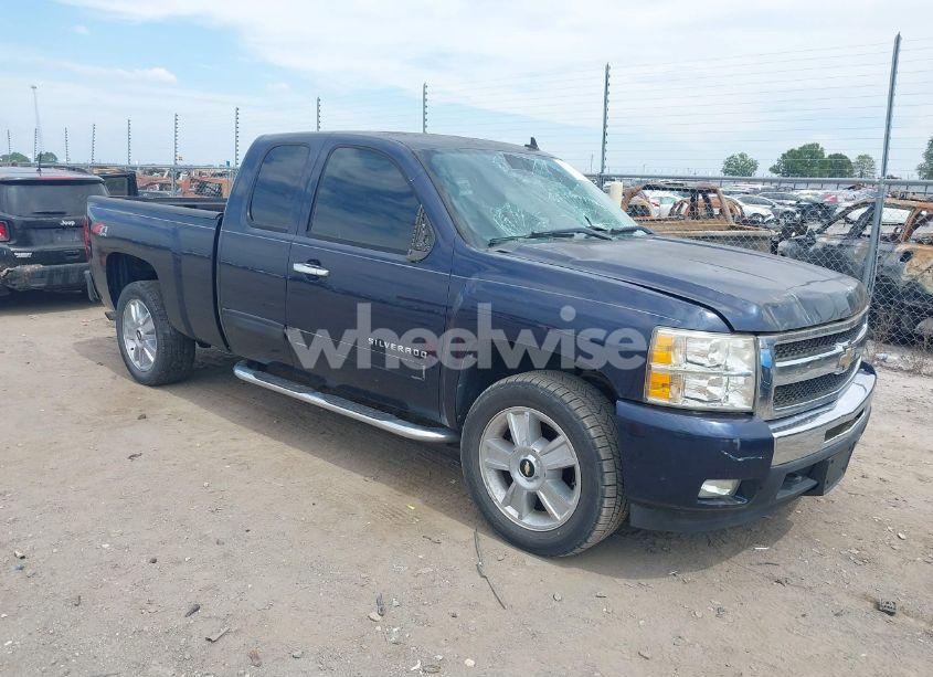 2010 Chevrolet Silverado 1500 LT (VIN 1GCSKSE39AZ278295) main photo