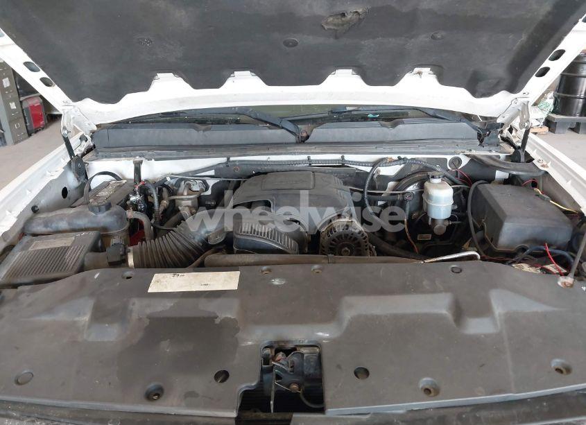 Photo 10 of 2010 Chevrolet Silverado 1500 LT (VIN 1GCSKSE3XAZ103117)