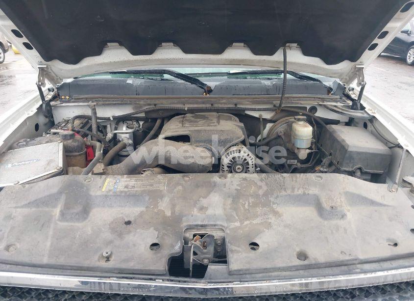 Photo 10 of 2010 Chevrolet Silverado 1500 LT (VIN 1GCSKSE3XAZ156139)