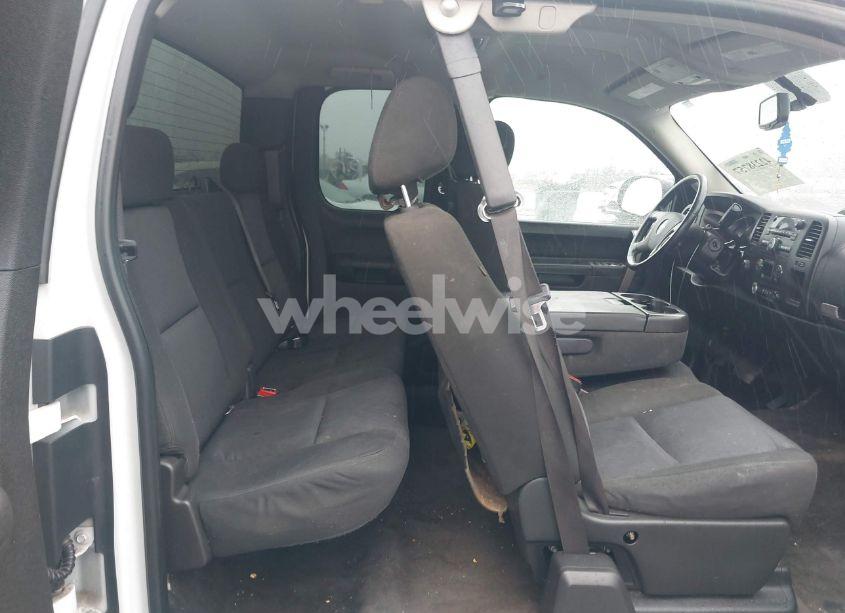 Photo 8 of 2010 Chevrolet Silverado 1500 LT (VIN 1GCSKSE3XAZ156139)