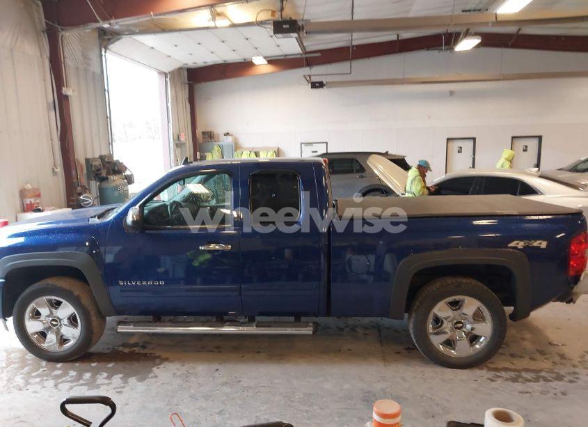 Photo 14 of 2010 Chevrolet Silverado 1500 LT (VIN 1GCSKSE3XAZ255219)