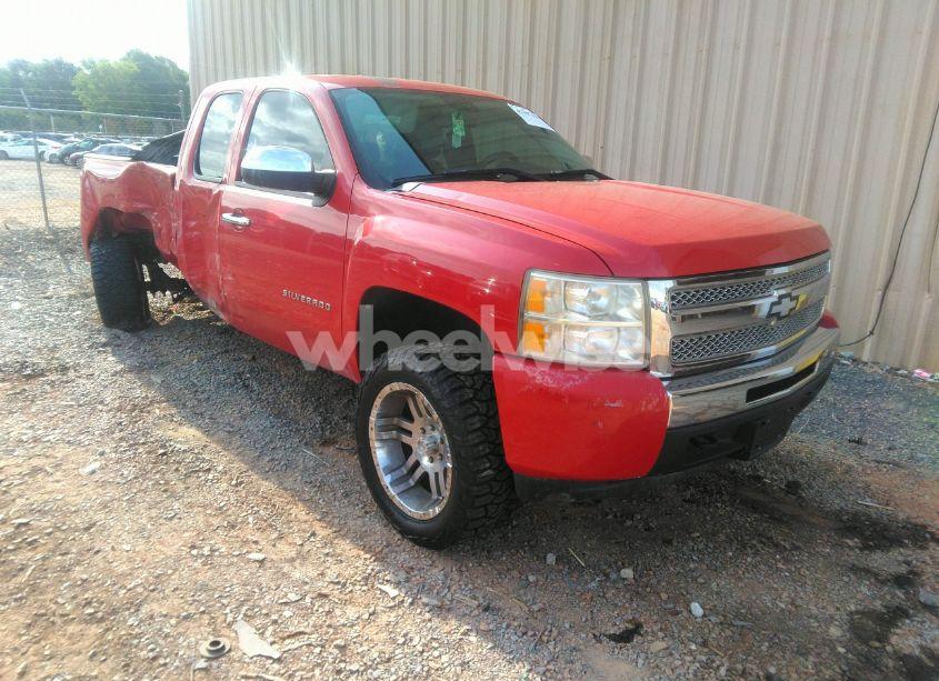 2010 Chevrolet Silverado 1500 LT (VIN 1GCSKSEA3AZ166347) main photo
