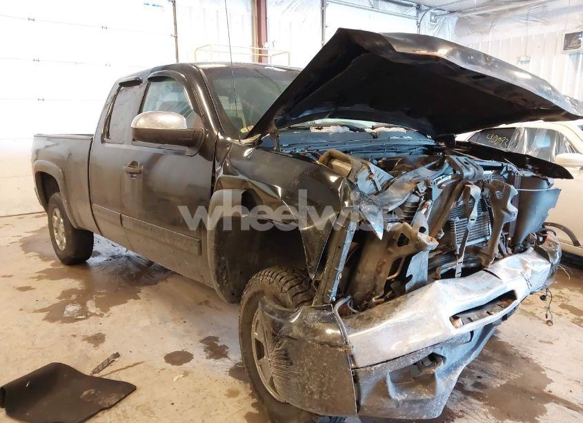 2010 Chevrolet Silverado 1500 LT (VIN 1GCSKSEA9AZ281535) main photo