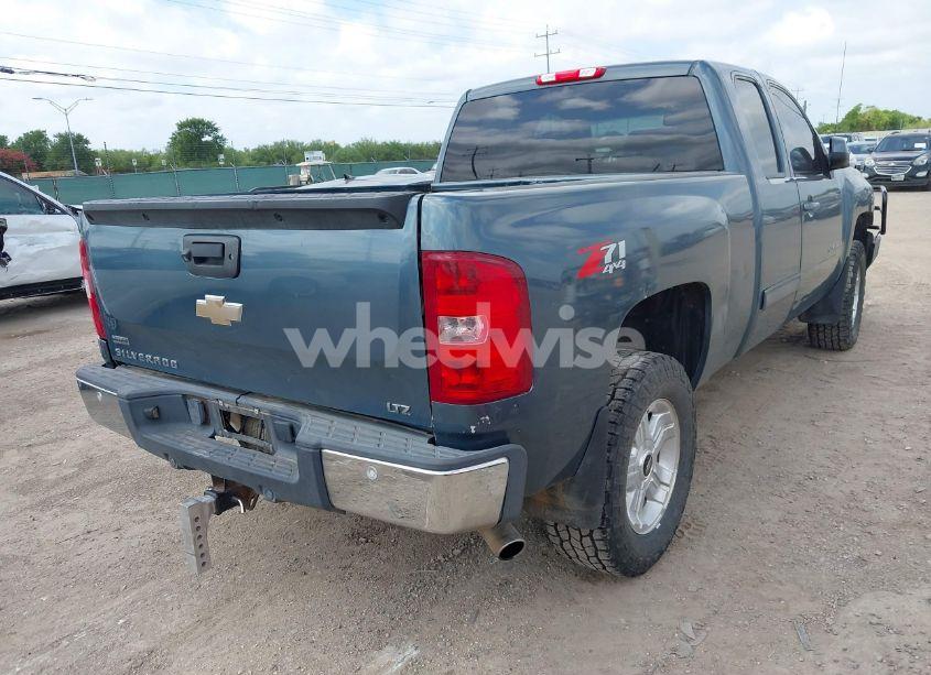 Photo 4 of 2010 Chevrolet Silverado 1500 LTZ (VIN 1GCSKTE30AZ127223)