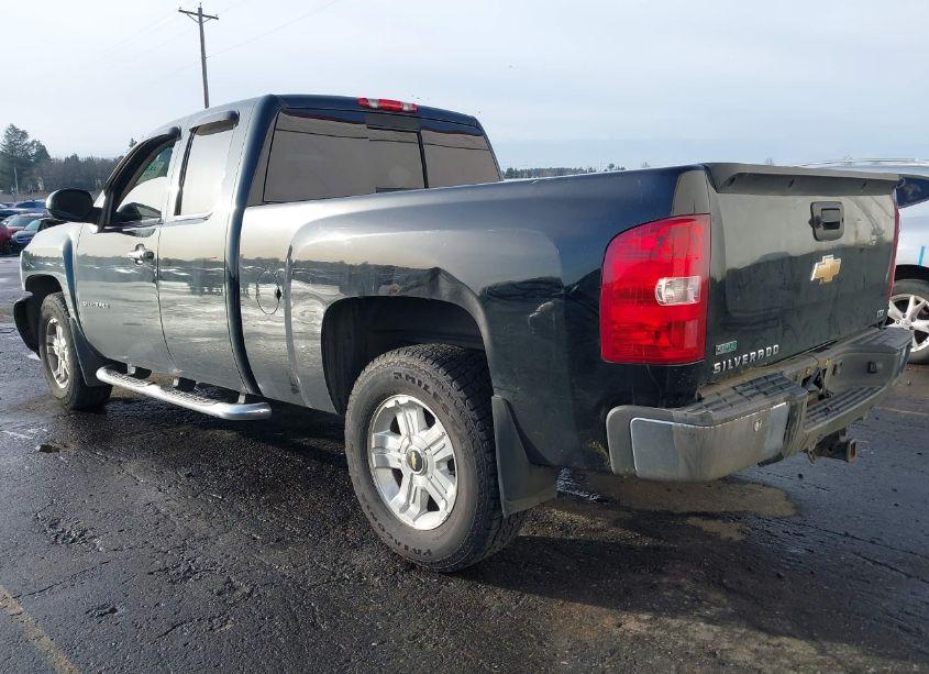 Photo 3 of 2010 Chevrolet Silverado 1500 LTZ (VIN 1GCSKTE34AZ282096)