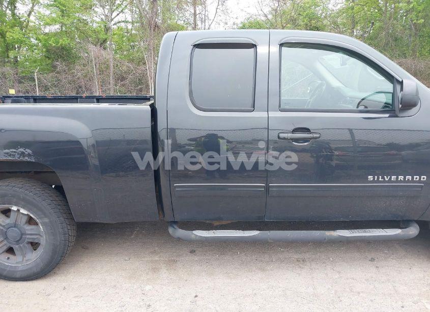 Photo 13 of 2010 Chevrolet Silverado 1500 LTZ (VIN 1GCSKTE39AZ111912)