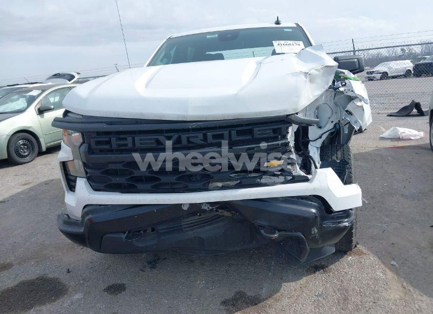 Photo 12 of 2024 Chevrolet Silverado 1500 4WD SHORT BED WT (VIN 1GCUDAEDXRZ234761)