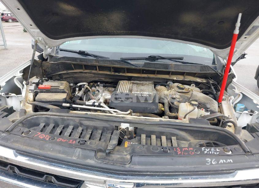 Photo 10 of 2023 Chevrolet Silverado 1500 4WD STANDARD BED LT (VIN 1GCUDDE81PZ140382)