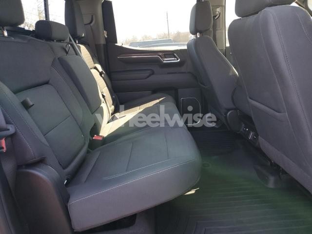 Photo 11 of 2024 CHEVROLET SILVERADO K1500 LT (VIN 1GCUDDE83RZ159308)