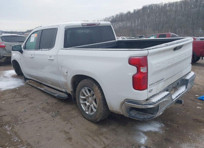 Photo 3 of 2024 Chevrolet Silverado 1500 4WD SHORT BED LT (VIN 1GCUDDE88RZ205571)