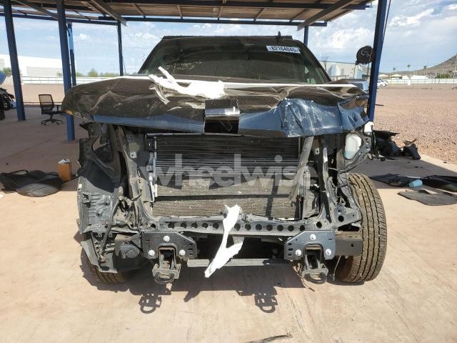 Photo 10 of 2022 CHEVROLET SILVERADO K1500 LT (VIN 1GCUDDED0NZ584721)