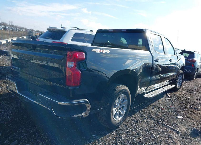 Photo 4 of 2023 Chevrolet Silverado 1500 4WD STANDARD BED LT (VIN 1GCUDDED0PZ317291)