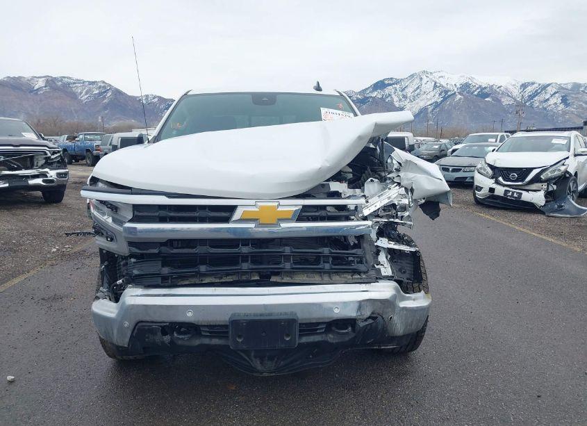Photo 12 of 2024 Chevrolet Silverado 1500 4WD SHORT BED LT (VIN 1GCUDDED1RZ123999)