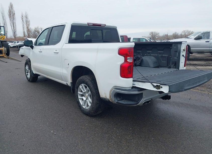 Photo 3 of 2024 Chevrolet Silverado 1500 4WD SHORT BED LT (VIN 1GCUDDED1RZ123999)