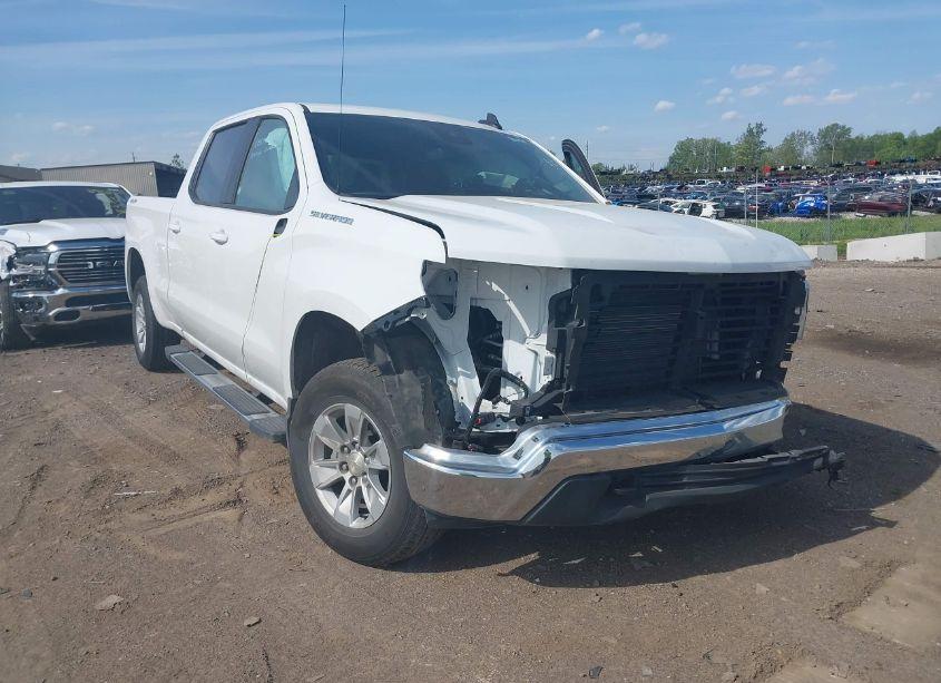 2023 Chevrolet Silverado 1500 4WD STANDARD BED LT (VIN 1GCUDDED2PZ316837) main photo