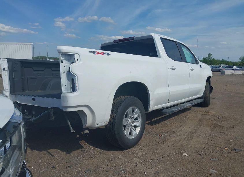 Photo 4 of 2023 Chevrolet Silverado 1500 4WD STANDARD BED LT (VIN 1GCUDDED2PZ316837)