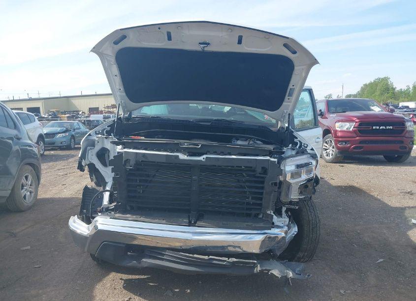 Photo 6 of 2023 Chevrolet Silverado 1500 4WD STANDARD BED LT (VIN 1GCUDDED2PZ316837)