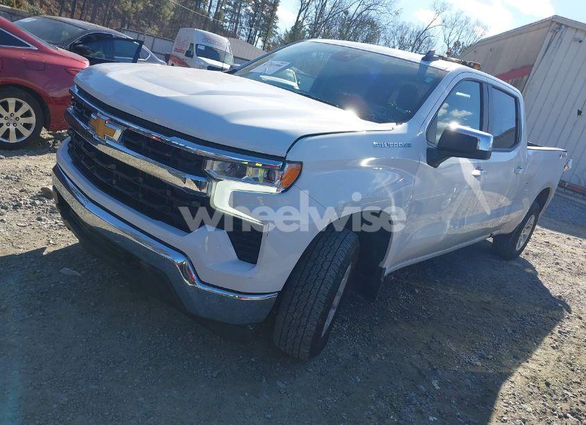 Photo 2 of 2023 Chevrolet Silverado 1500 4WD STANDARD BED LT (VIN 1GCUDDED2PZ317602)