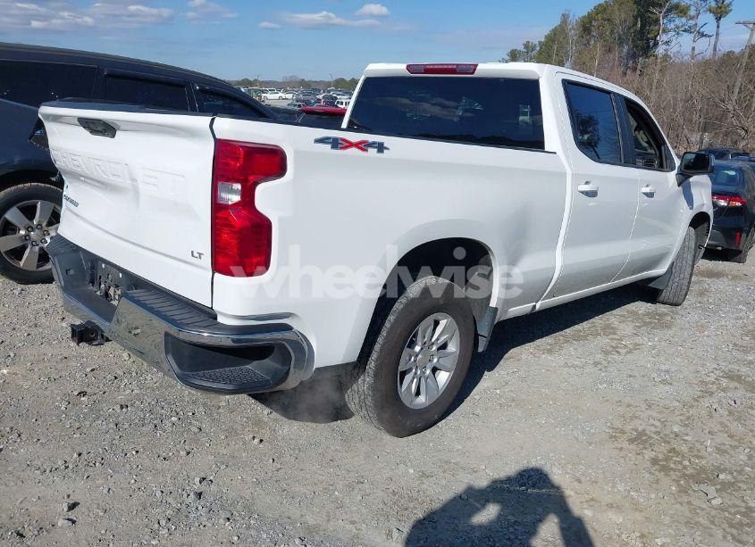 Photo 4 of 2023 Chevrolet Silverado 1500 4WD STANDARD BED LT (VIN 1GCUDDED2PZ317602)