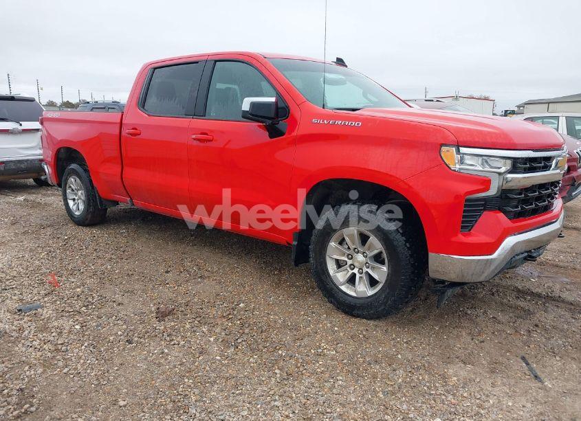 2023 Chevrolet Silverado 1500 4WD STANDARD BED LT (VIN 1GCUDDED2PZ324422) main photo