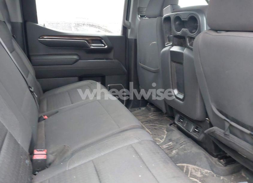 Photo 8 of 2023 Chevrolet Silverado 1500 4WD STANDARD BED LT (VIN 1GCUDDED2PZ324422)