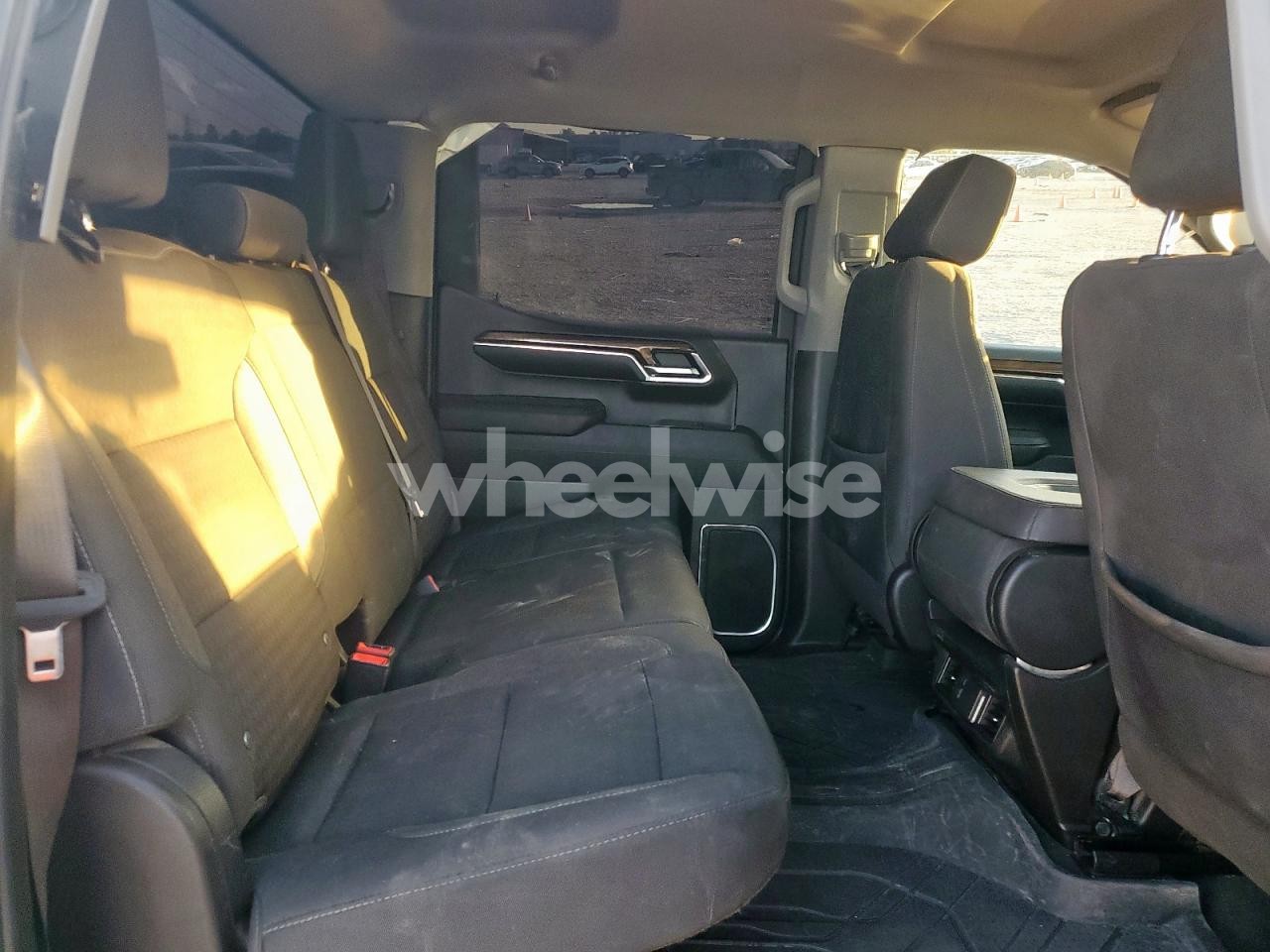 Photo 10 of 2023 CHEVROLET SILVERADO K1500 LT (VIN 1GCUDDED3PZ308519)