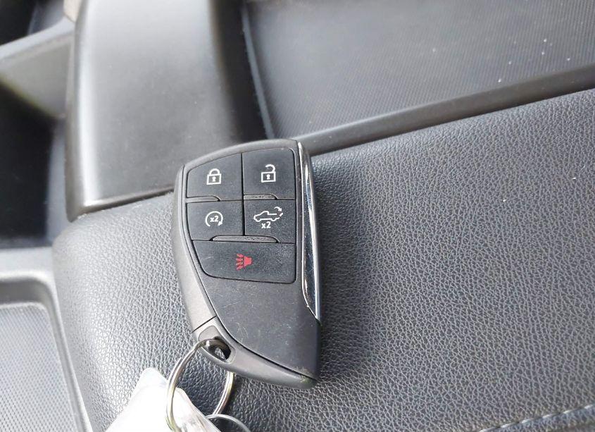 Photo 11 of 2023 Chevrolet Silverado 1500 4WD STANDARD BED LT (VIN 1GCUDDED4PZ322476)