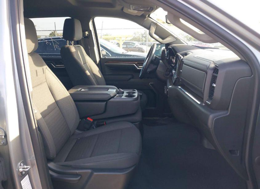 Photo 5 of 2023 Chevrolet Silverado 1500 4WD STANDARD BED LT (VIN 1GCUDDED4PZ322476)