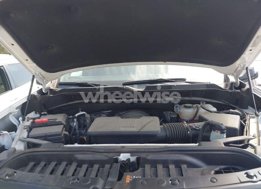 Photo 10 of 2023 Chevrolet Silverado 1500 4WD STANDARD BED LT (VIN 1GCUDDED4PZ323367)