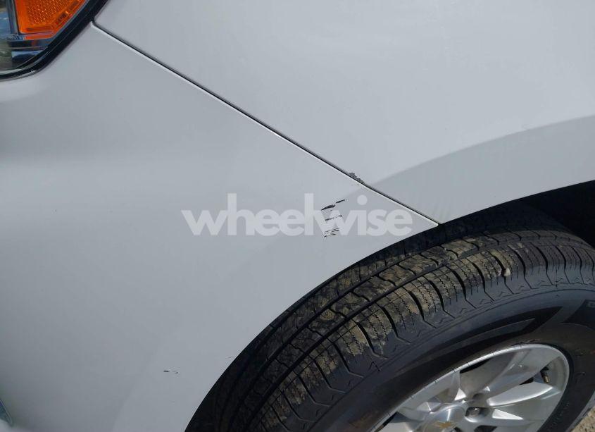 Photo 6 of 2023 Chevrolet Silverado 1500 4WD STANDARD BED LT (VIN 1GCUDDED4PZ323367)