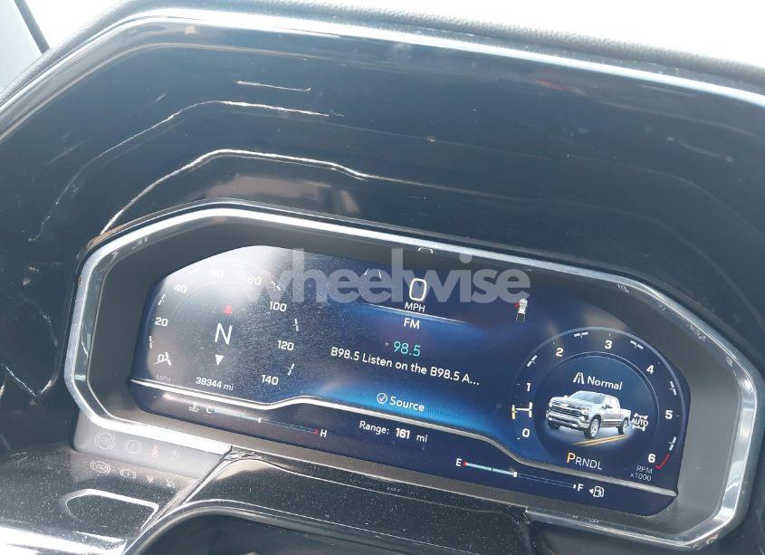 Photo 7 of 2023 Chevrolet Silverado 1500 4WD STANDARD BED LT (VIN 1GCUDDED4PZ323367)