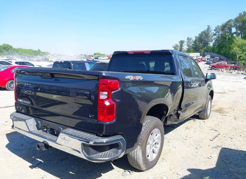 Photo 4 of 2023 Chevrolet Silverado 1500 4WD STANDARD BED LT (VIN 1GCUDDED4PZ327127)