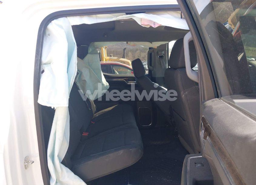 Photo 8 of 2024 Chevrolet Silverado 1500 4WD SHORT BED LT (VIN 1GCUDDED4RZ107229)