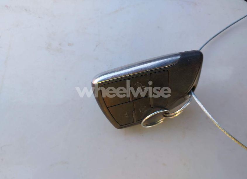 Photo 11 of 2022 Chevrolet Silverado 1500 4WD STANDARD BED LT (VIN 1GCUDDEDXNZ537566)