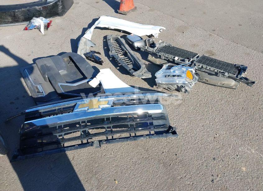 Photo 12 of 2022 Chevrolet Silverado 1500 4WD STANDARD BED LT (VIN 1GCUDDEDXNZ537566)