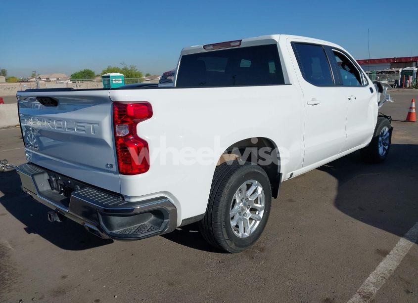 Photo 4 of 2022 Chevrolet Silverado 1500 4WD STANDARD BED LT (VIN 1GCUDDEDXNZ537566)