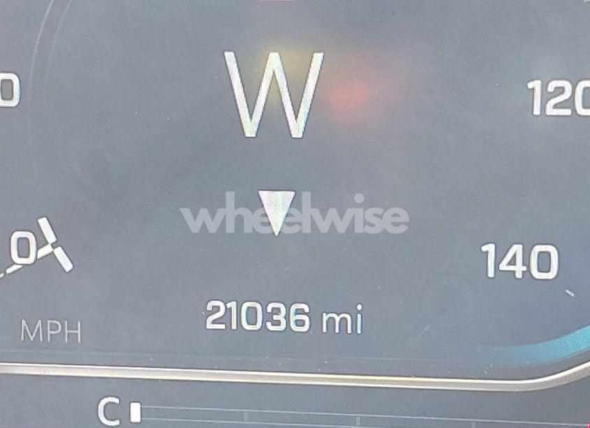 Photo 16 of 2024 Chevrolet Silverado 1500 4WD STANDARD BED LT (VIN 1GCUDDEDXRZ292189)