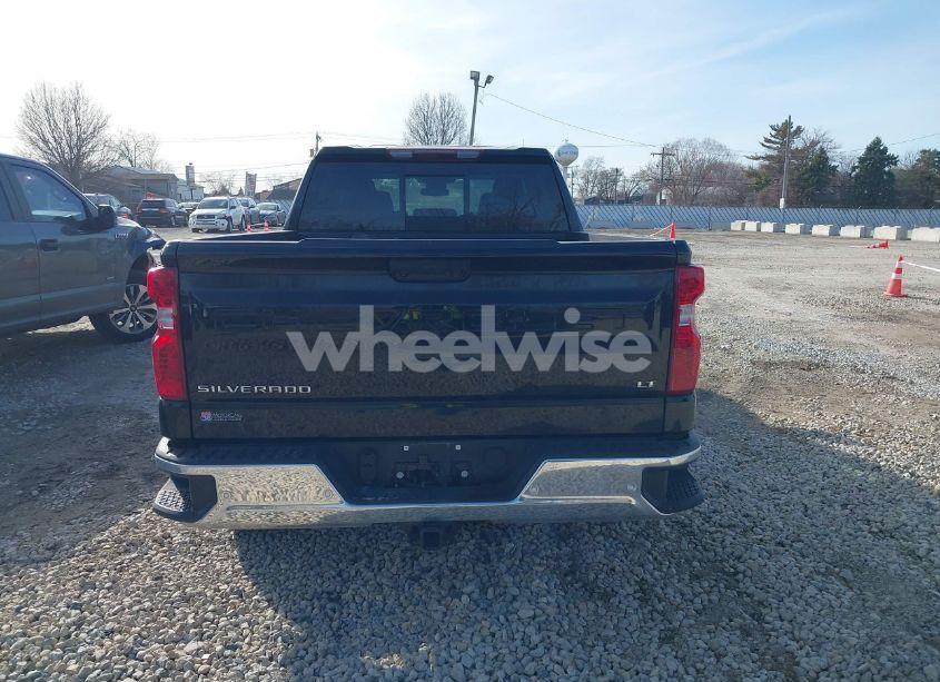 Photo 17 of 2024 Chevrolet Silverado 1500 4WD STANDARD BED LT (VIN 1GCUDDEDXRZ292189)