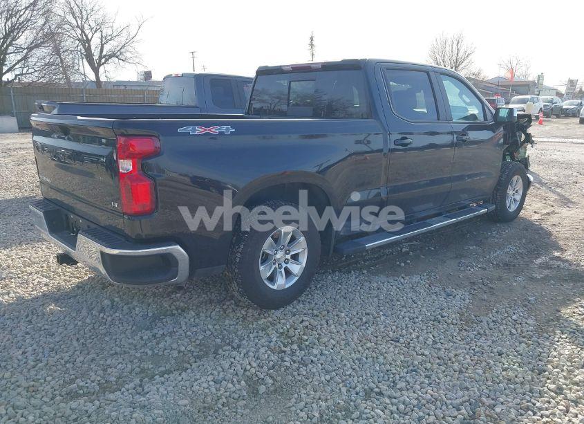 Photo 4 of 2024 Chevrolet Silverado 1500 4WD STANDARD BED LT (VIN 1GCUDDEDXRZ292189)