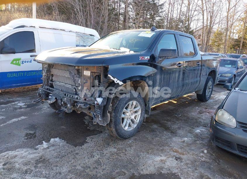 Photo 2 of 2023 Chevrolet Silverado 1500 4WD SHORT BED RST (VIN 1GCUDEE81PZ123622)