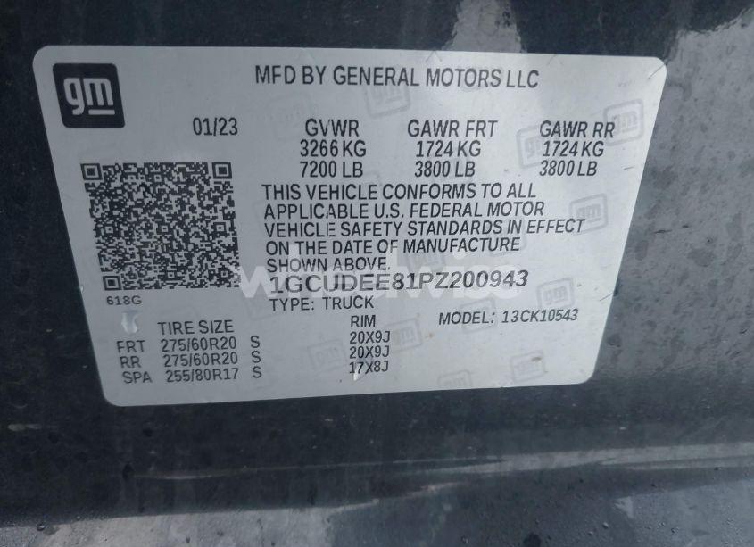 Photo 9 of 2023 Chevrolet Silverado 1500 4WD SHORT BED RST (VIN 1GCUDEE81PZ200943)