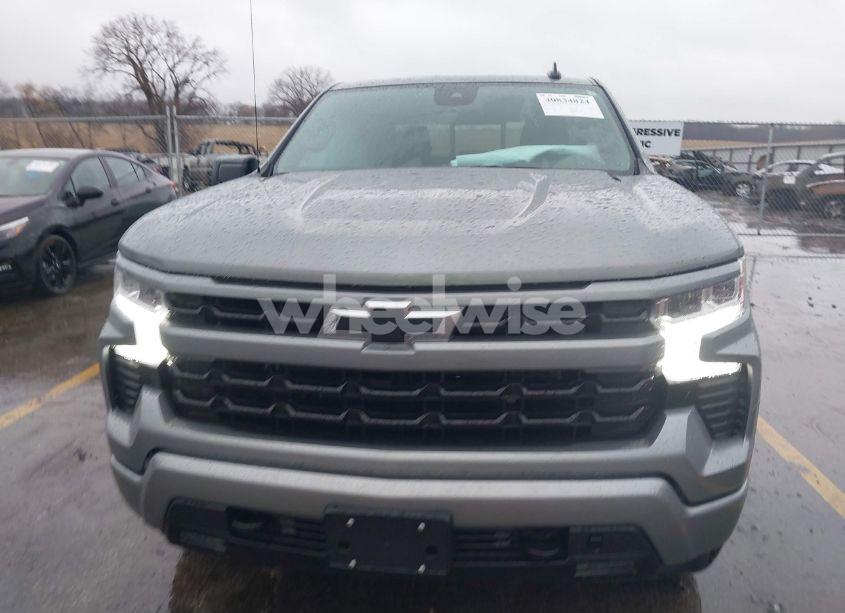 Photo 12 of 2024 Chevrolet Silverado 1500 4WD SHORT BED RST (VIN 1GCUDEE81RZ388883)