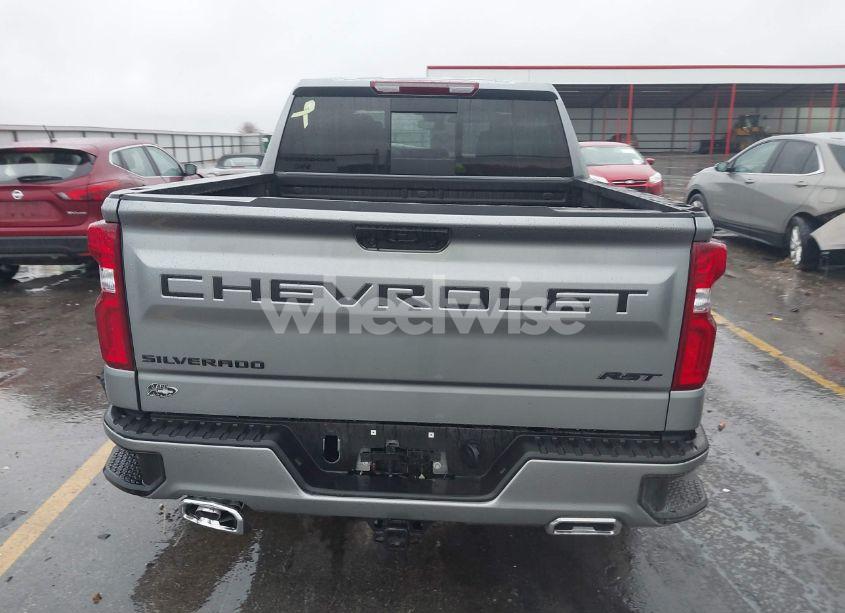 Photo 16 of 2024 Chevrolet Silverado 1500 4WD SHORT BED RST (VIN 1GCUDEE81RZ388883)