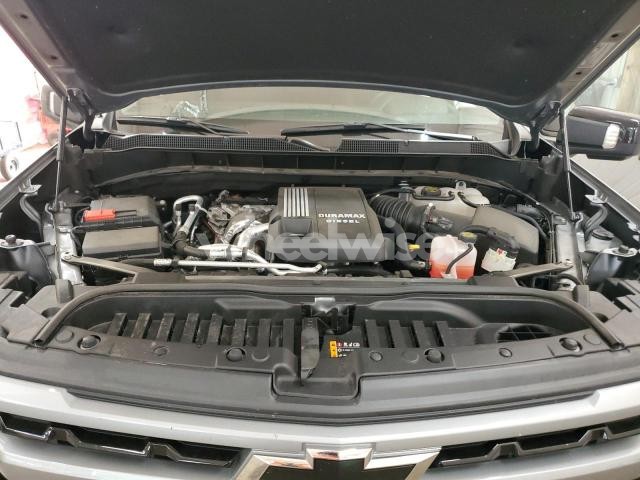 Photo 5 of 2024 CHEVROLET SILVERADO K1500 RST (VIN 1GCUDEE83RZ211347)