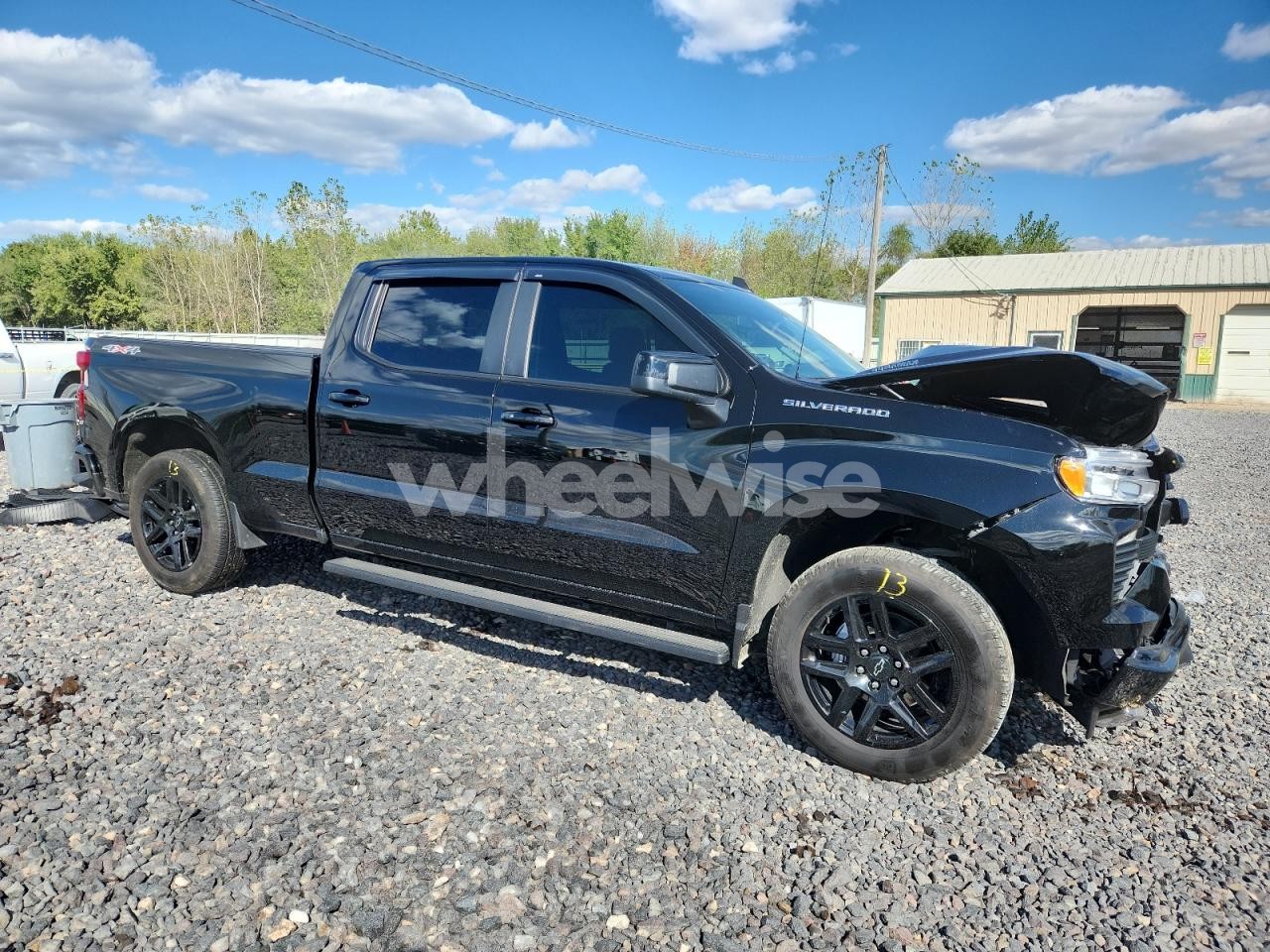 Photo 4 of 2024 CHEVROLET SILVERADO K1500 RST (VIN 1GCUDEE84RZ300618)