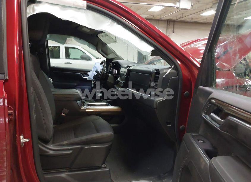 Photo 5 of 2023 Chevrolet Silverado 1500 4WD SHORT BED RST (VIN 1GCUDEE85PZ166523)