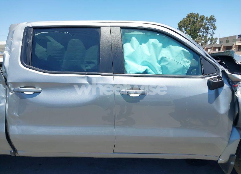 Photo 13 of 2024 Chevrolet Silverado 1500 4WD SHORT BED RST (VIN 1GCUDEE87RZ134353)