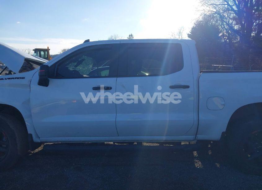 Photo 14 of 2023 Chevrolet Silverado 1500 4WD SHORT BED RST (VIN 1GCUDEED0PZ203264)