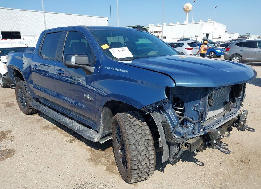 2024 Chevrolet Silverado 1500 4WD SHORT BED RST (VIN 1GCUDEED1RZ235238) main photo