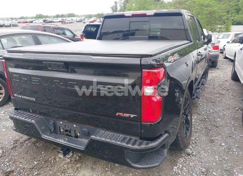 Photo 4 of 2023 Chevrolet Silverado 1500 4WD SHORT BED RST (VIN 1GCUDEED2PZ130558)